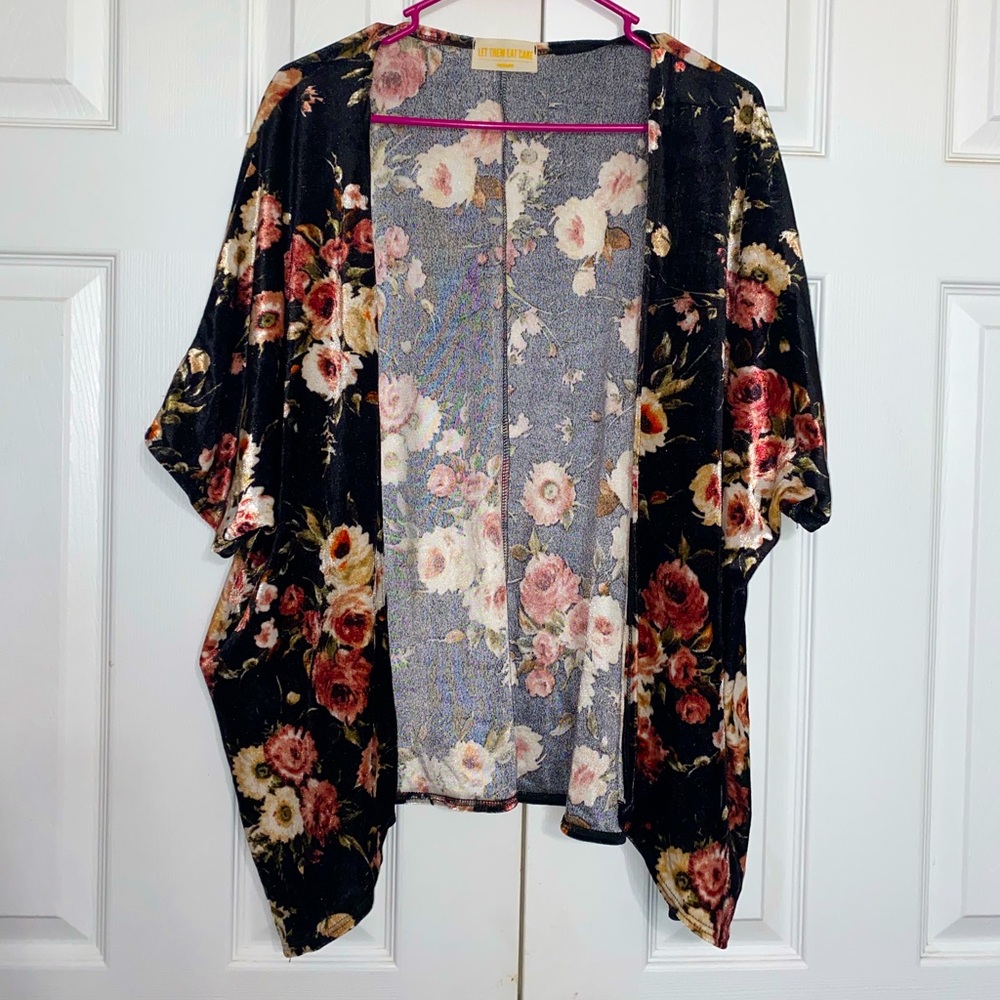 Velvet Floral Cardigan Brand LET THEM EAT CAKE size M